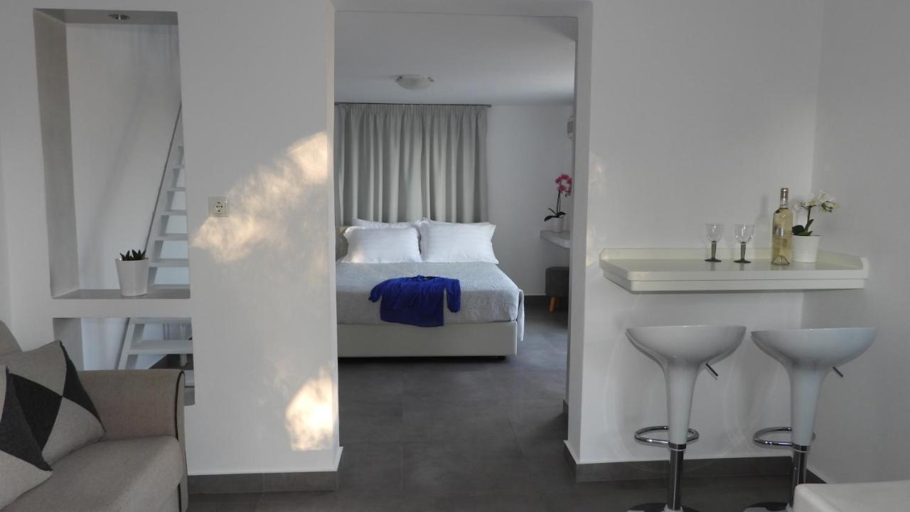 Niovi Hotel Fira  Eksteriør billede
