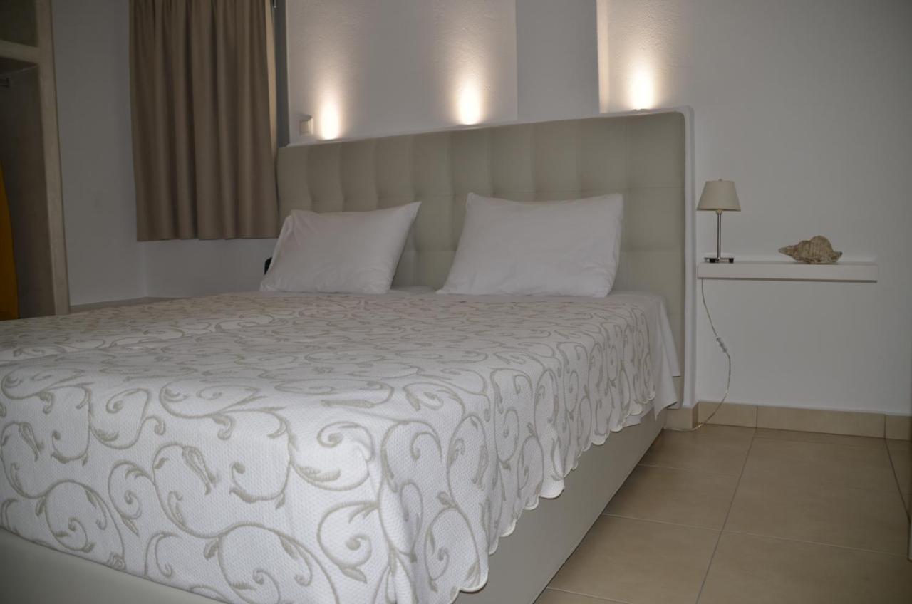 Niovi Hotel Fira  Eksteriør billede